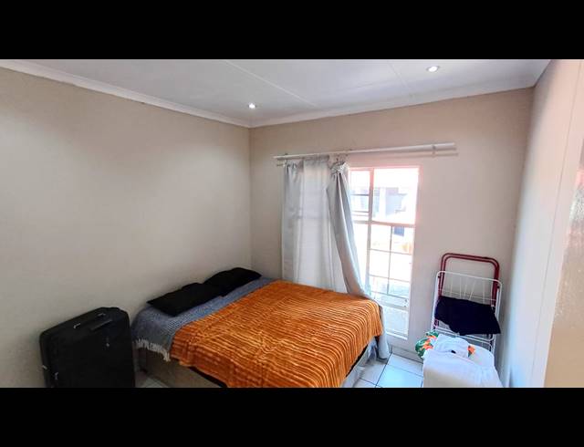 3 BEDROOM APARTMENT FOR SALE IN DIE HOEWES